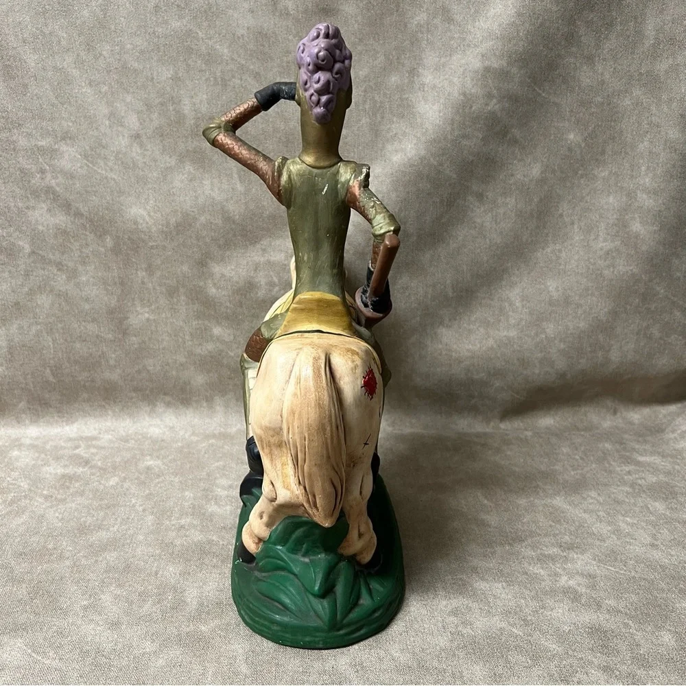 Don Quixote On the Quest Figurine - Ceramic Historical Literary Art statue